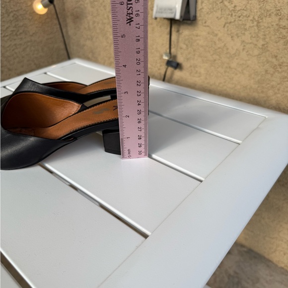 Sarto Elegant Black leather Women's Mules pointy toe size 5.5M - Picture 5 of 14